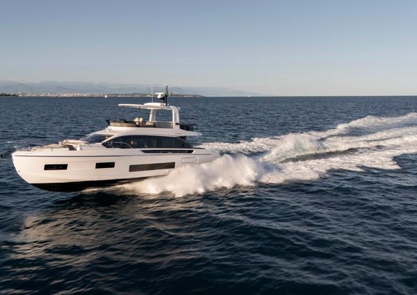 Azimut Fly 62 image