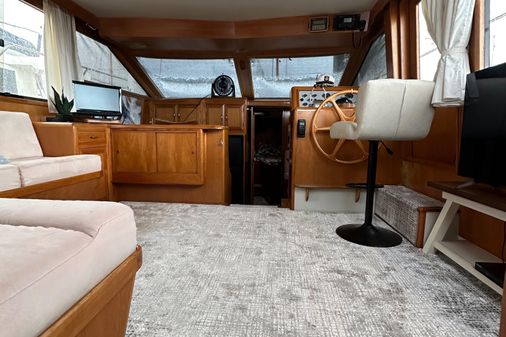 Ocean Alexander 42 aft cabin image