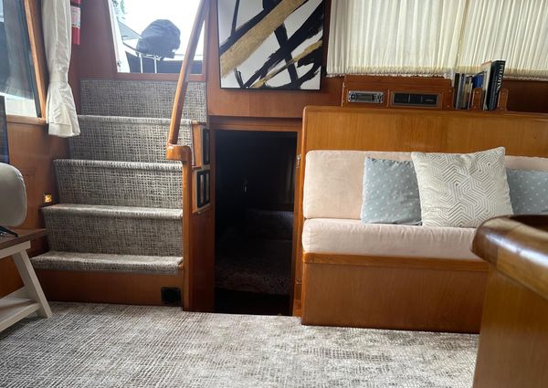 Ocean Alexander 42 aft cabin image