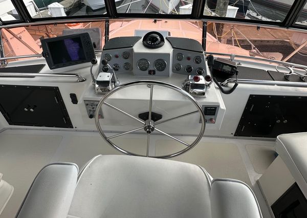 Ocean Alexander 42 aft cabin image