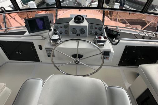 Ocean Alexander 42 aft cabin image