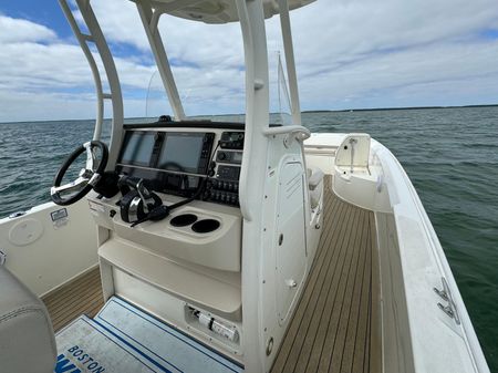 Boston-whaler 270-DAUNTLESS image