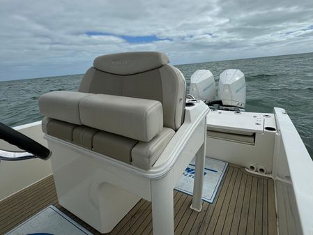 Boston-whaler 270-DAUNTLESS image