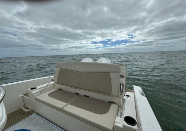 Boston-whaler 270-DAUNTLESS image