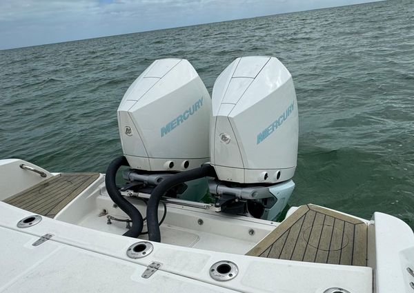 Boston-whaler 270-DAUNTLESS image