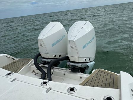 Boston-whaler 270-DAUNTLESS image