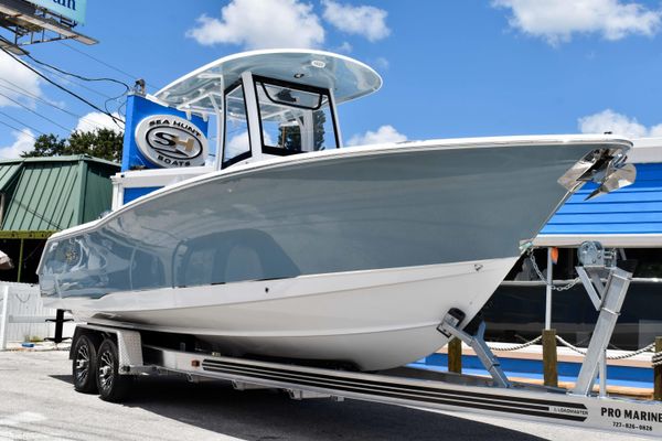 Sea Hunt Gamefish 27 - main image