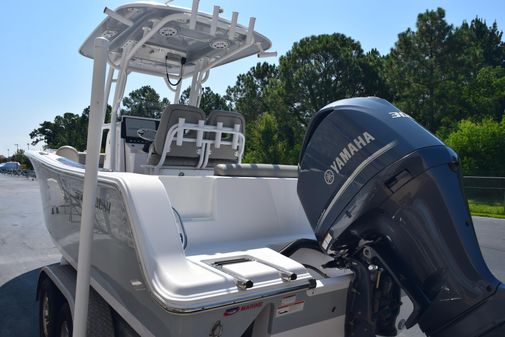 Sportsman Open 242 Center Console image