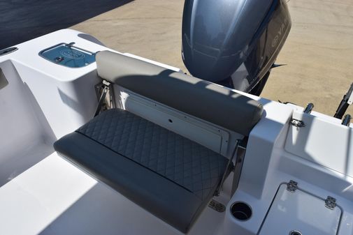 Sportsman Open 242 Center Console image