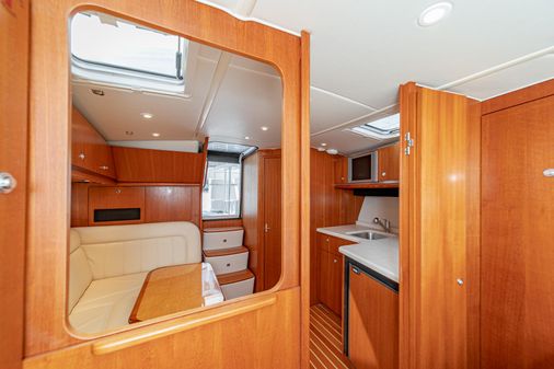 Tiara Yachts 3600 Open image