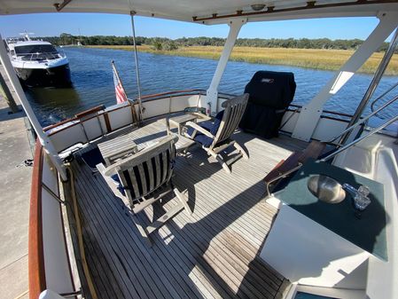 Albin 43 Sundeck image