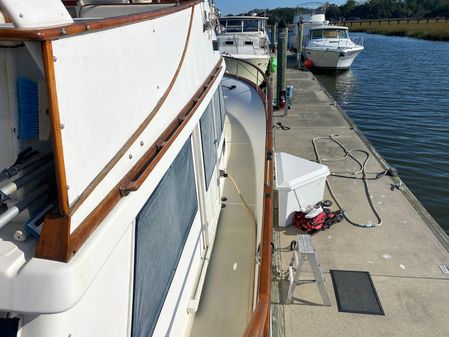 Albin 43 Sundeck image