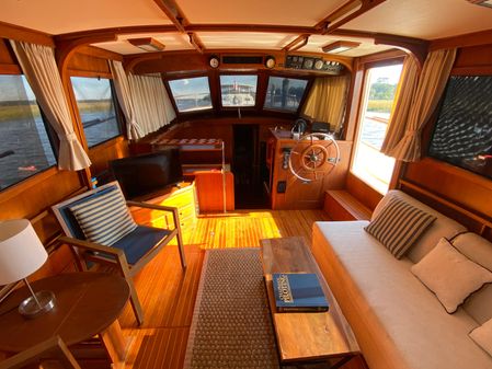 Albin 43 Sundeck image