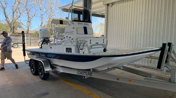 Shallow Stalker 204 RC