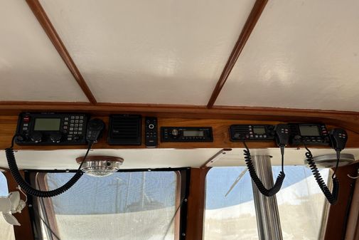Marine-trader DOUBLE-CABIN image