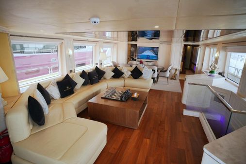 Benetti 110 image