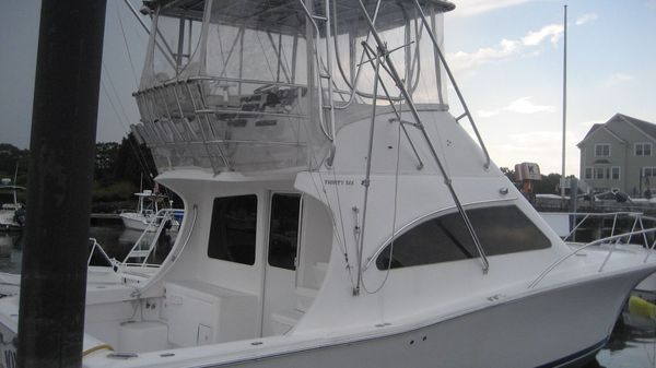 Luhrs 36 Convertible