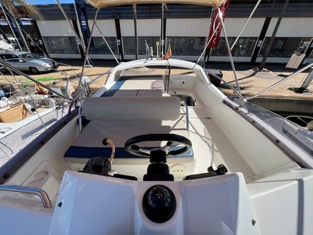 Beneteau Antares 30 image