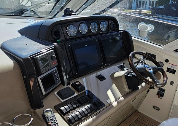 Sea Ray 48 Sundancer image