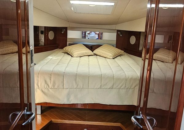 Sea Ray 48 Sundancer image