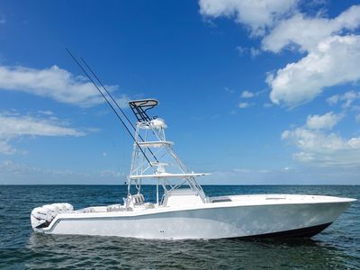 2018 Invincible<span>42 Open Fisherman</span>