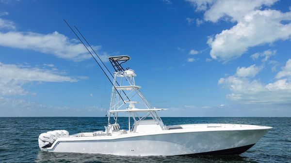 Invincible 42 Open Fisherman