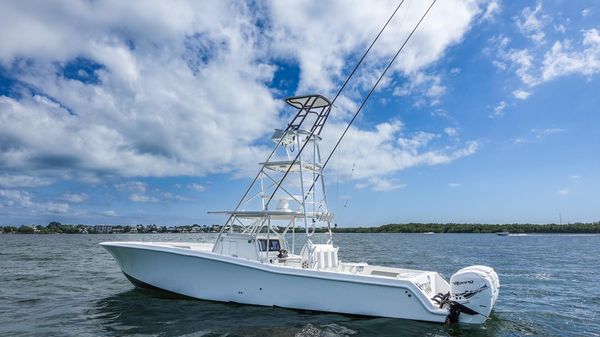 Invincible 42 Open Fisherman