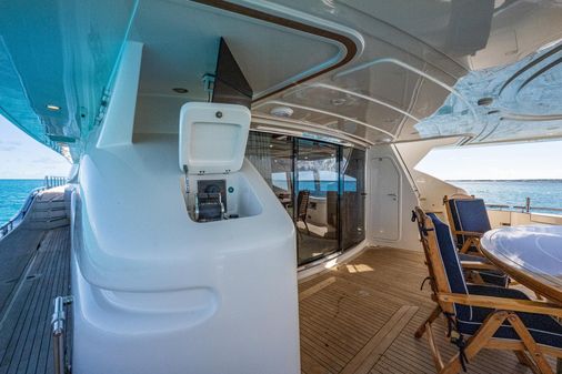 Ferretti Yachts 94 Raised Pilot House image