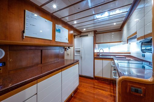 Ferretti Yachts 94 Raised Pilot House image