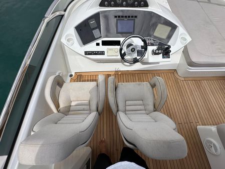 Sunseeker 90 Yacht image