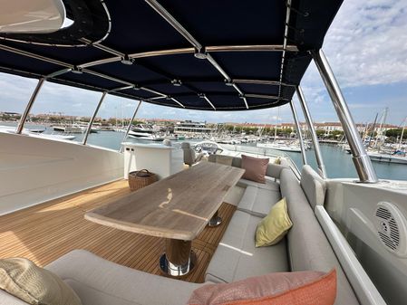 Sunseeker 90 Yacht image