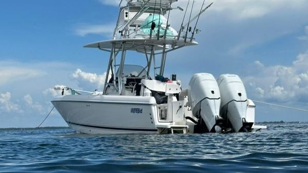 Intrepid 300 Center Console 