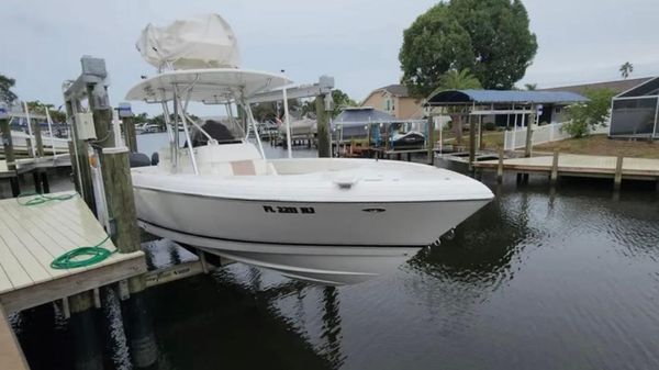 Intrepid 300 Center Console 