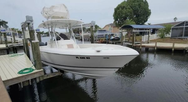 Intrepid 300 Center Console image