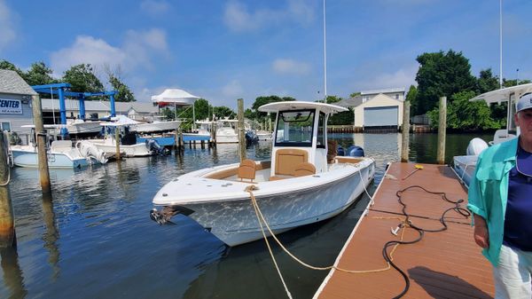 Sea Hunt Gamefish 25 image