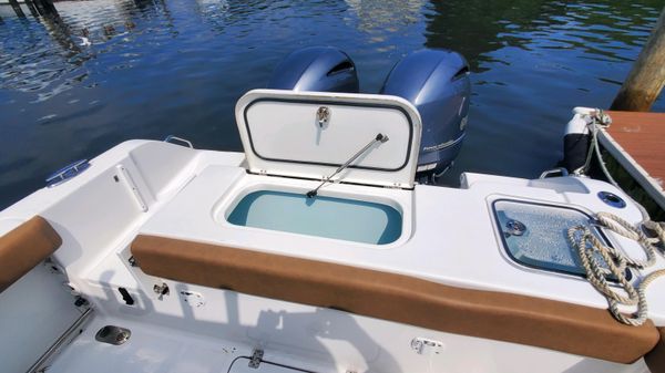 Sea Hunt Gamefish 25 image