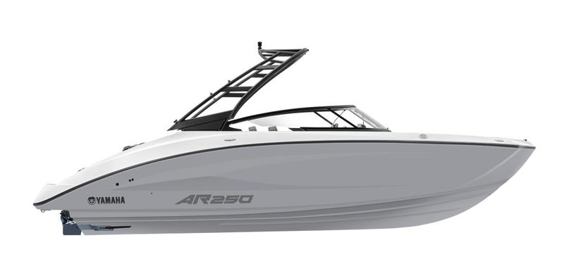 Yamaha-boats AR250 - main image