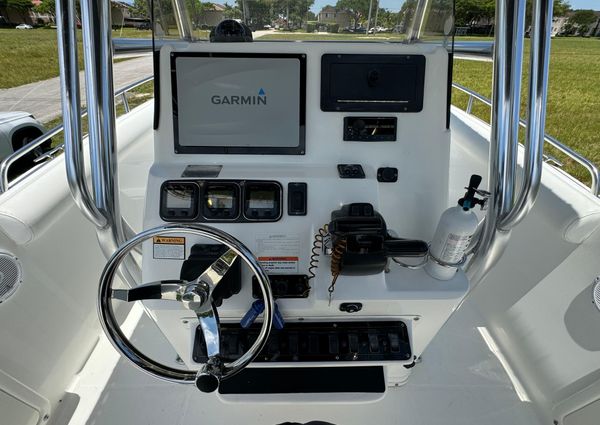 Century 2600-CENTER-CONSOLE image