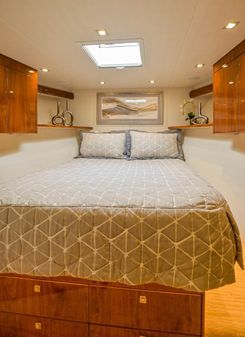 Viking 72 Convertible image