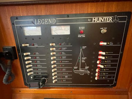 Hunter Ledgend 35.5 image