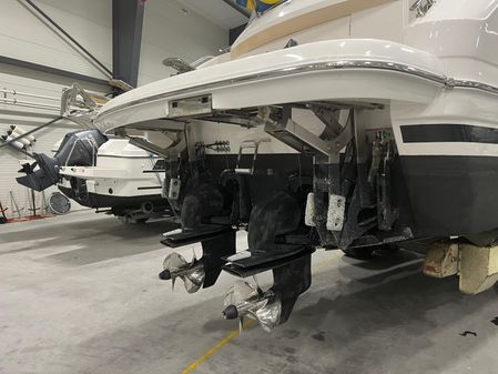 Princess Yachts V40 image