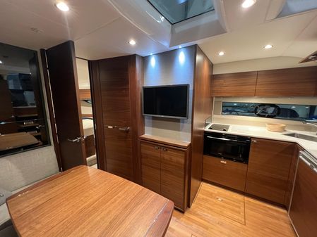 Princess Yachts V40 image