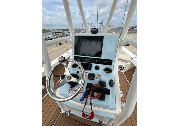 Pathfinder 2400 TRS image