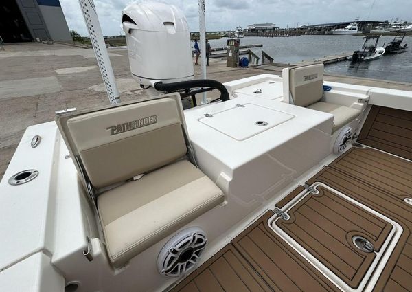 Pathfinder 2400 TRS image