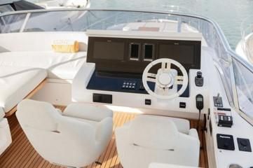 Azimut Fly 72 image