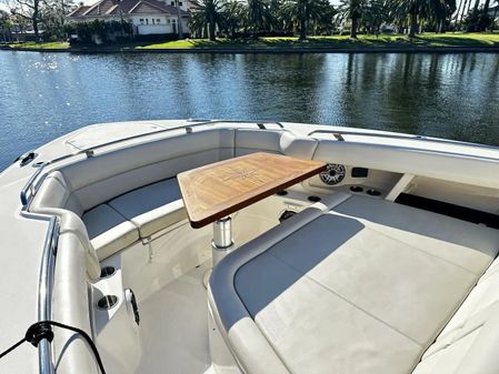 Boston Whaler 350 Realm image