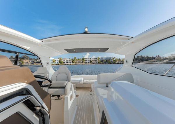 Azimut Atlantis 45 image