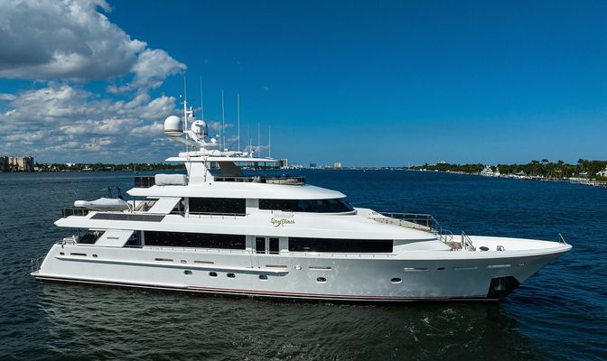 Westport 40M - main image