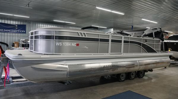 Bennington 24 SSRX