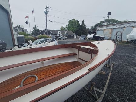 Herreshoff H-12-1-2-GAFF-RIG image